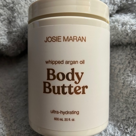JOSIE MARAN Bath & Body 2 Oz Josie Maran Whipped Argan Oil Body